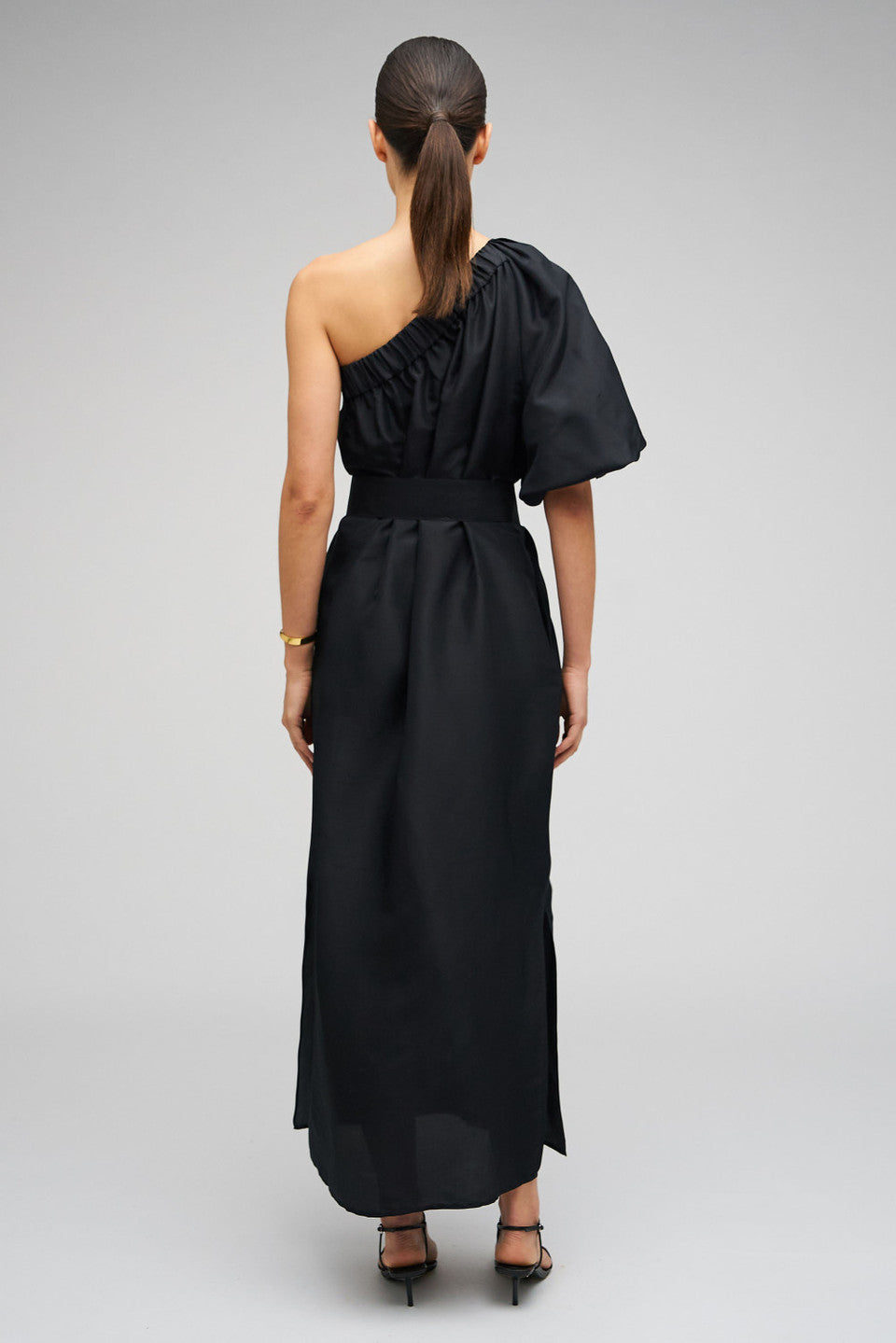 One shoulder dress black