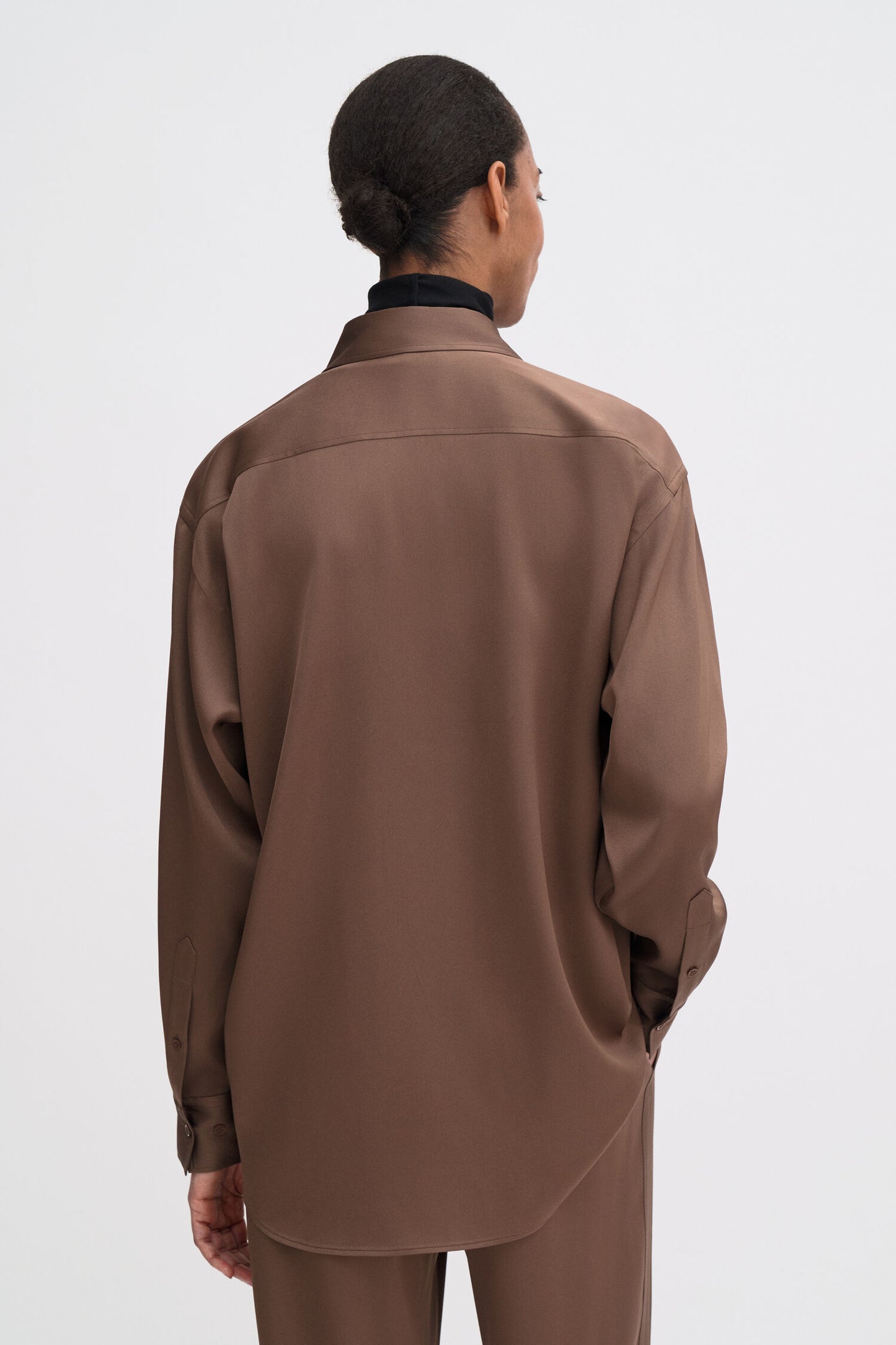 Satin shirt oak brown