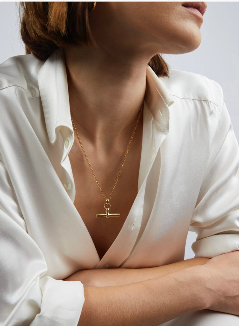 Medium gold t bar belcher chain