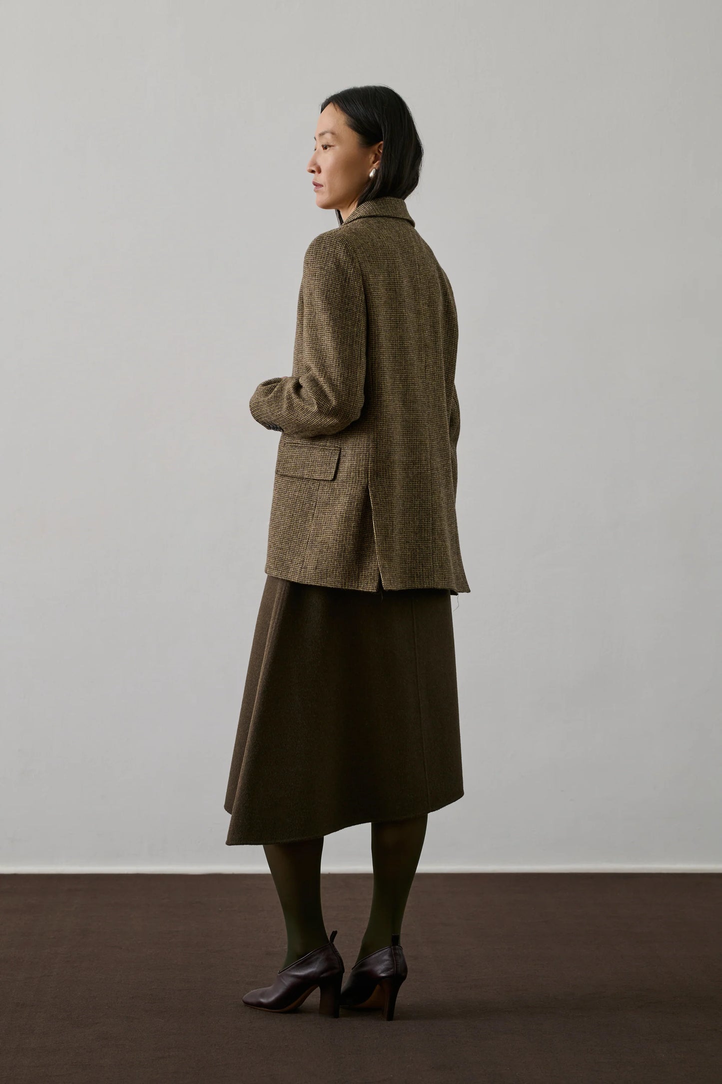 Serves jacket brown beige