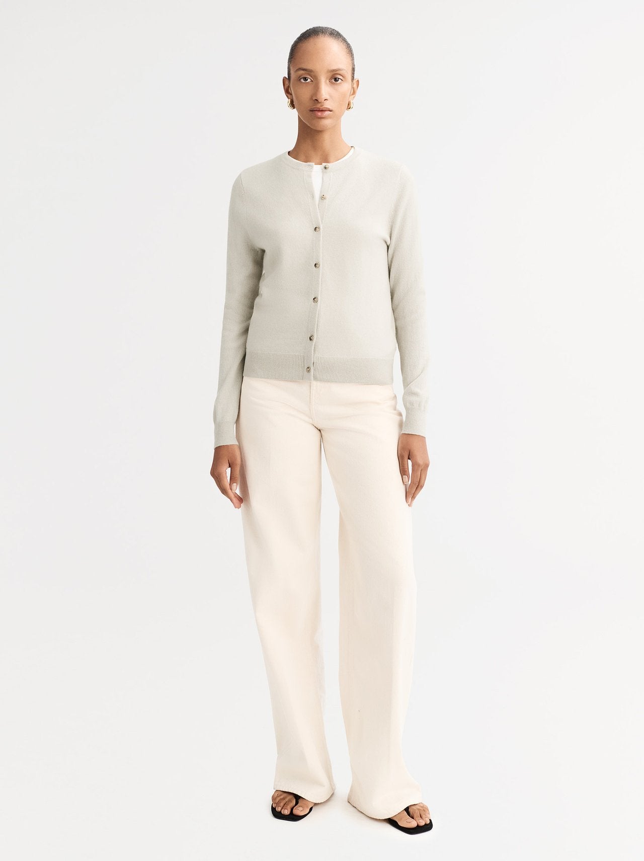 Cardigan in chalk
