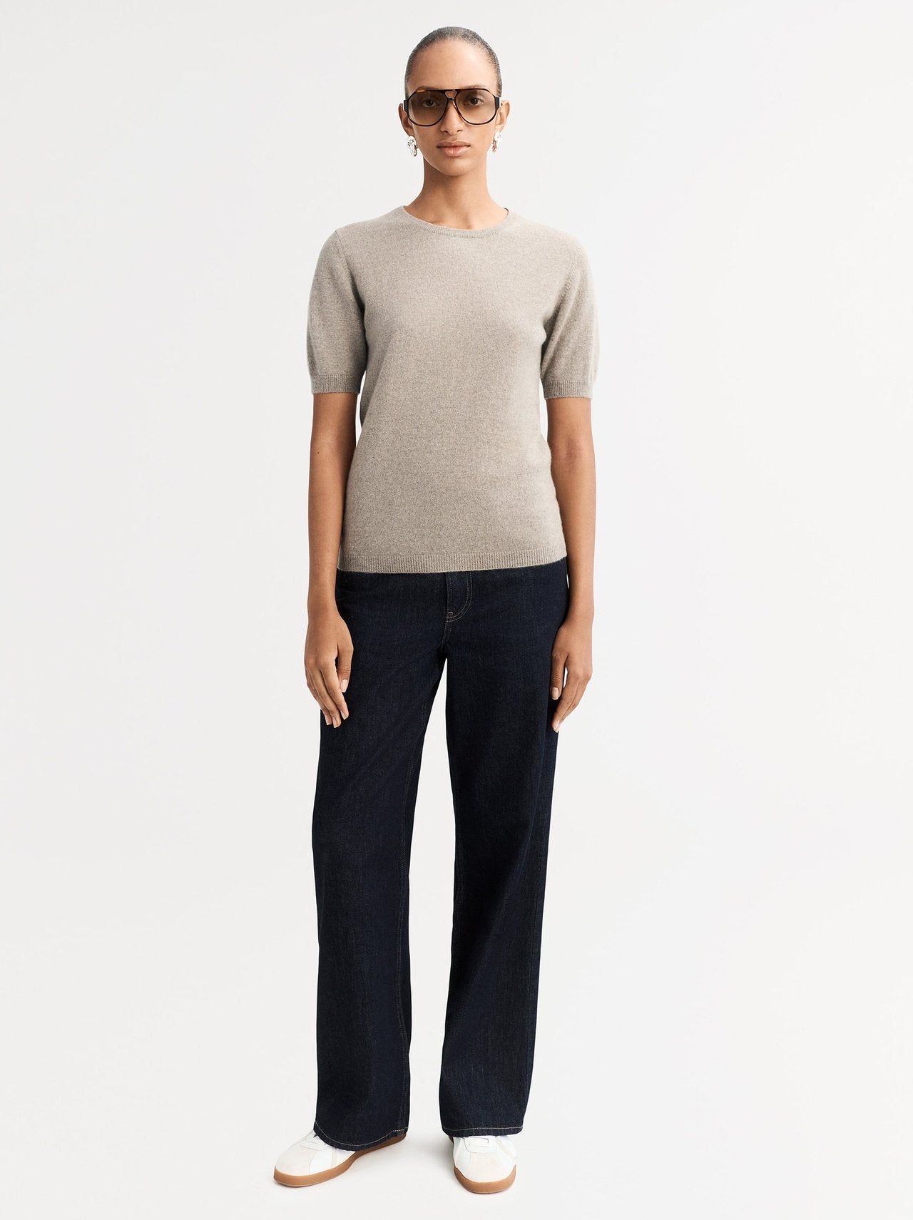Short sleeve cashmere crewneck greige