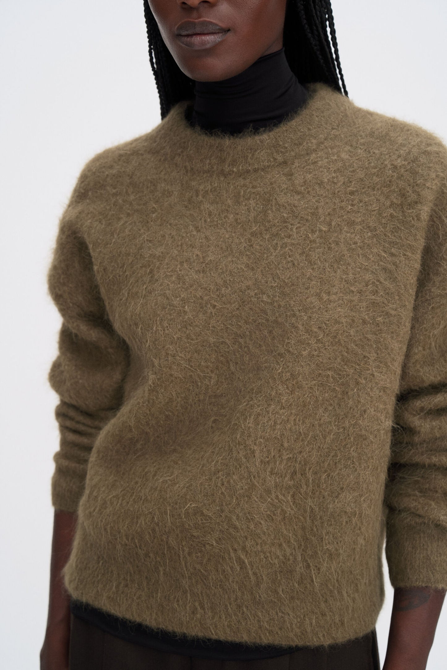 Fluffy sweater in olive green