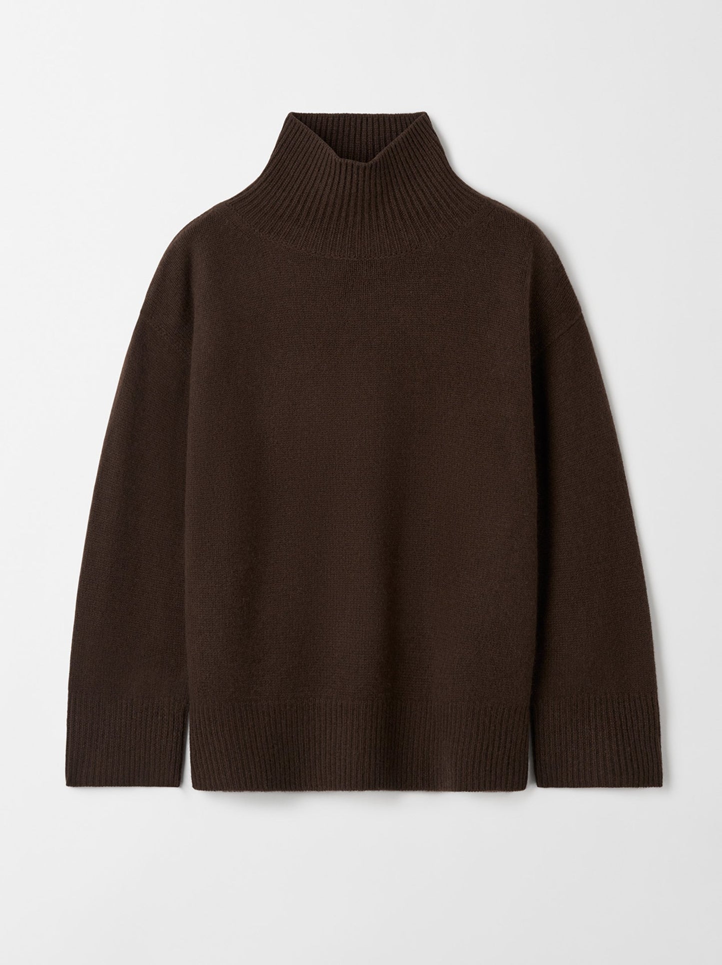 Boyfriend turtleneck mocha