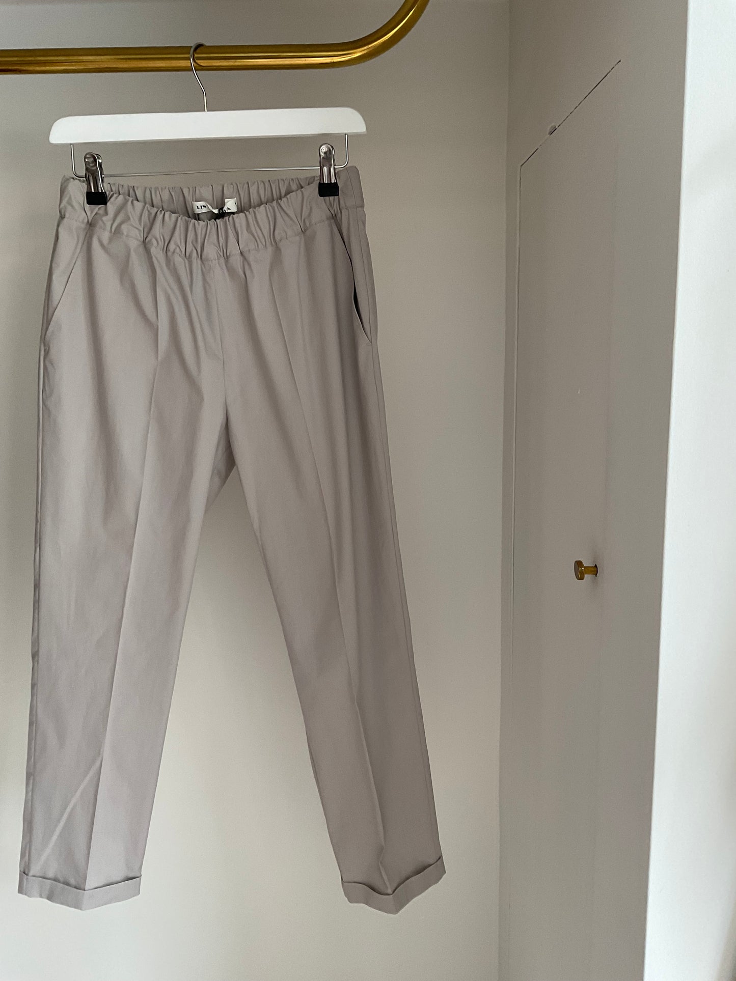 Lee pant