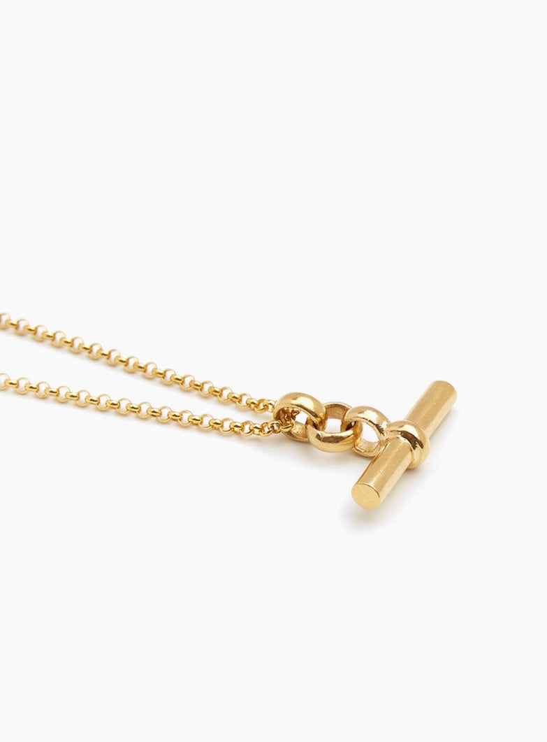 Medium gold t bar belcher chain
