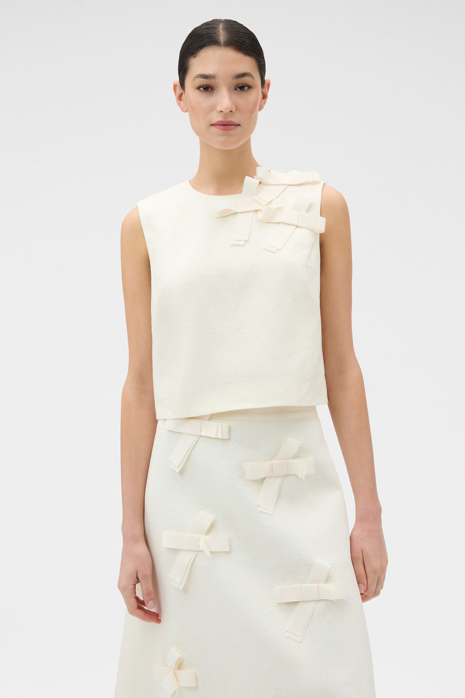 Bow detail shell soft cream