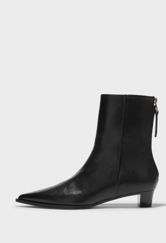 Harriet ankle boot black