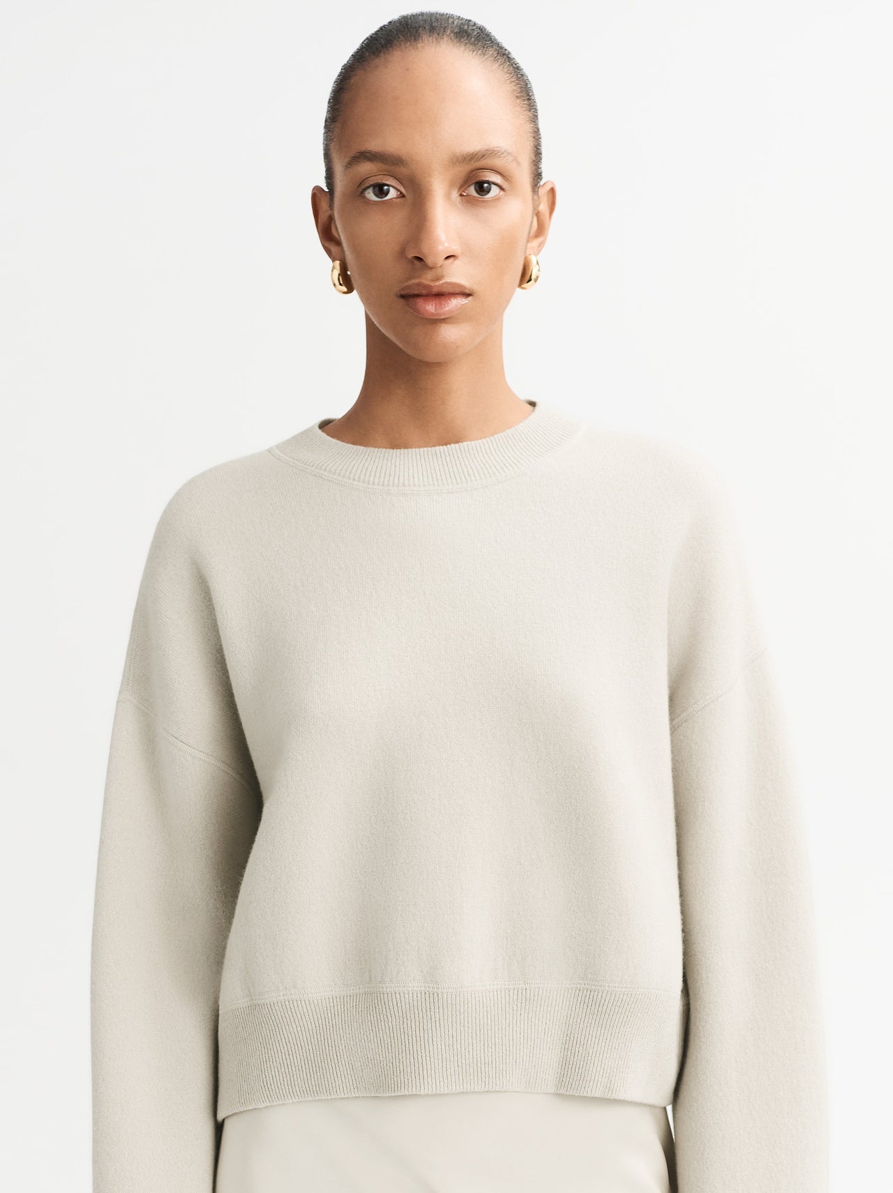 Double faced crewneck cashmere in chalk