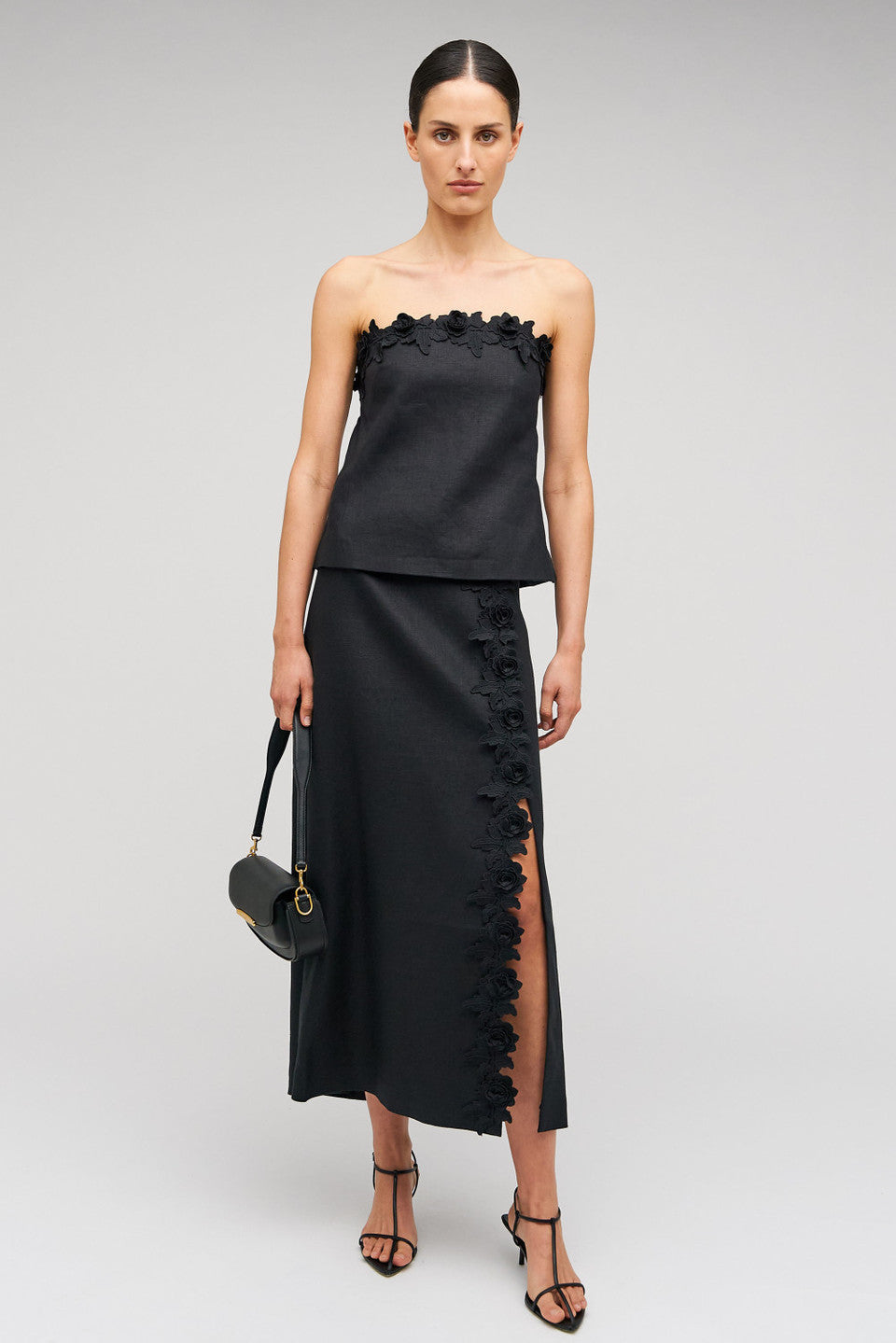 Rosebud lace skirt black