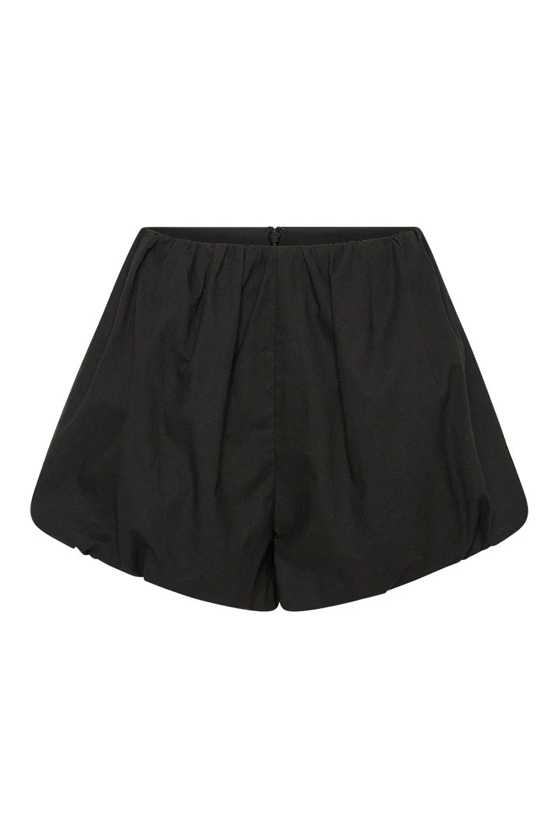 Aurelia short black