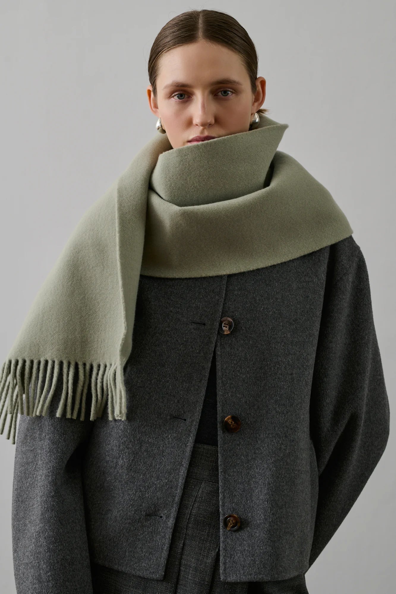 Gilda scarf sage green