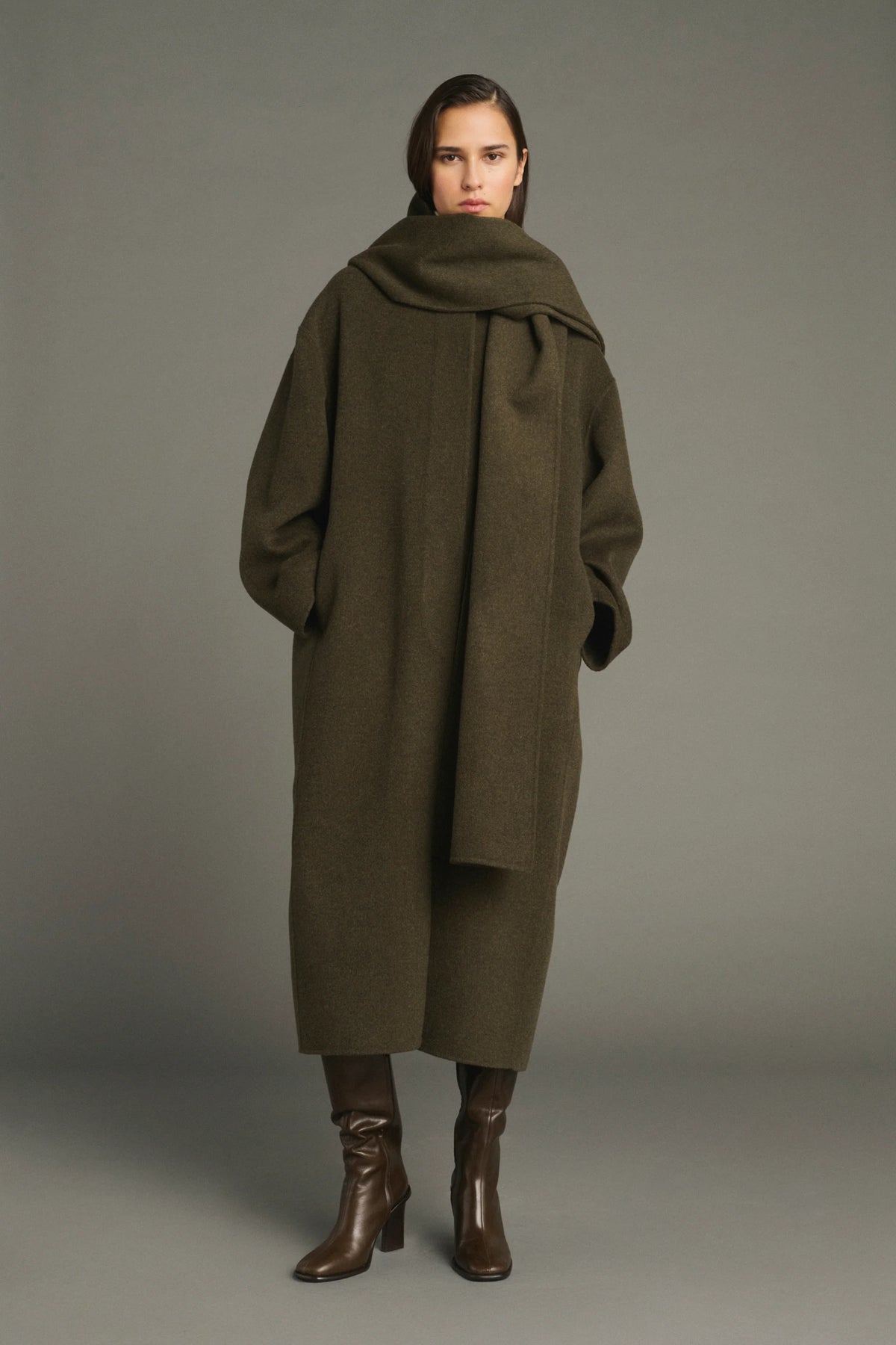 Finn Coat in Khaki