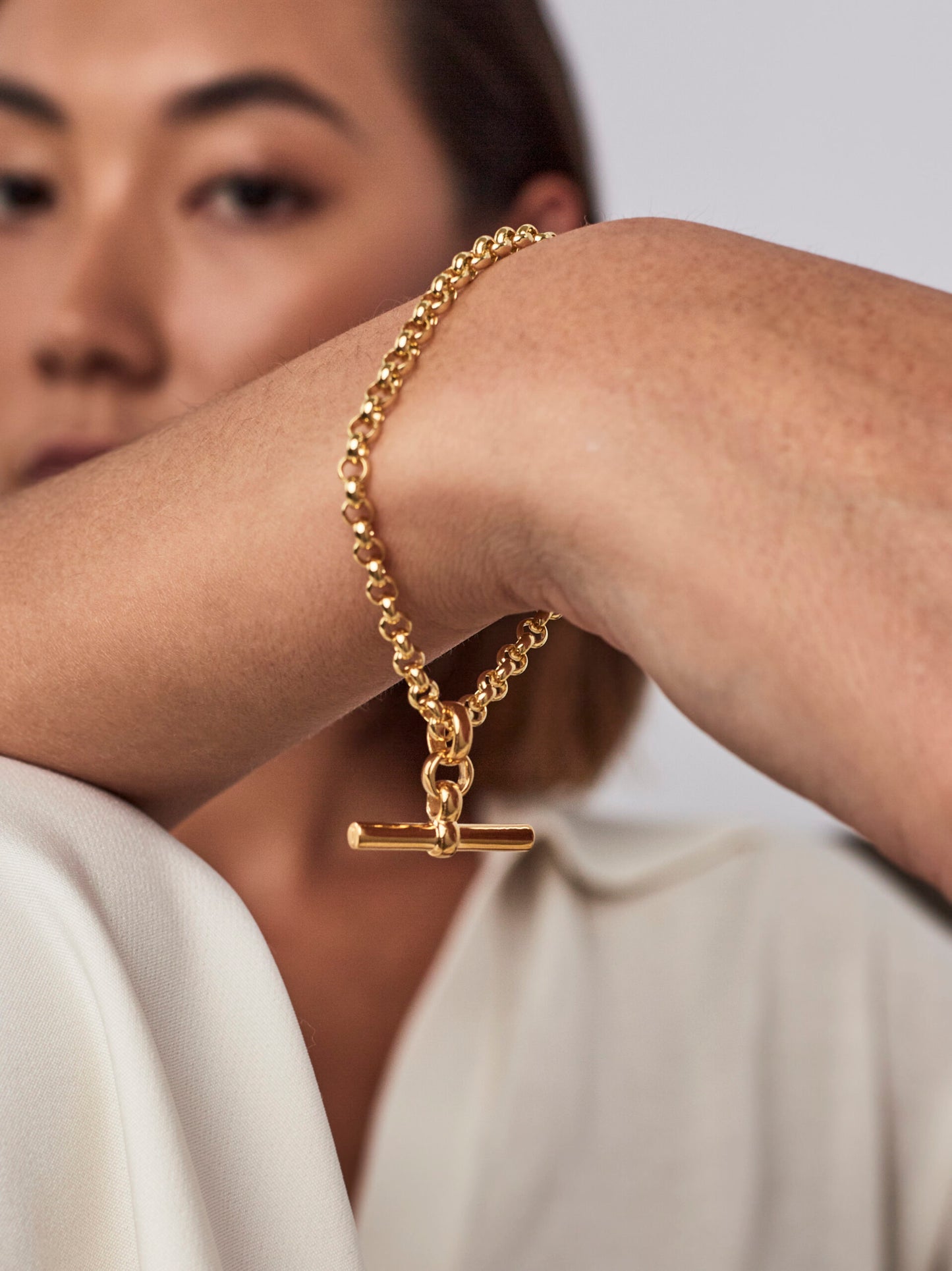 Gold belcher bracelet with gold T bar