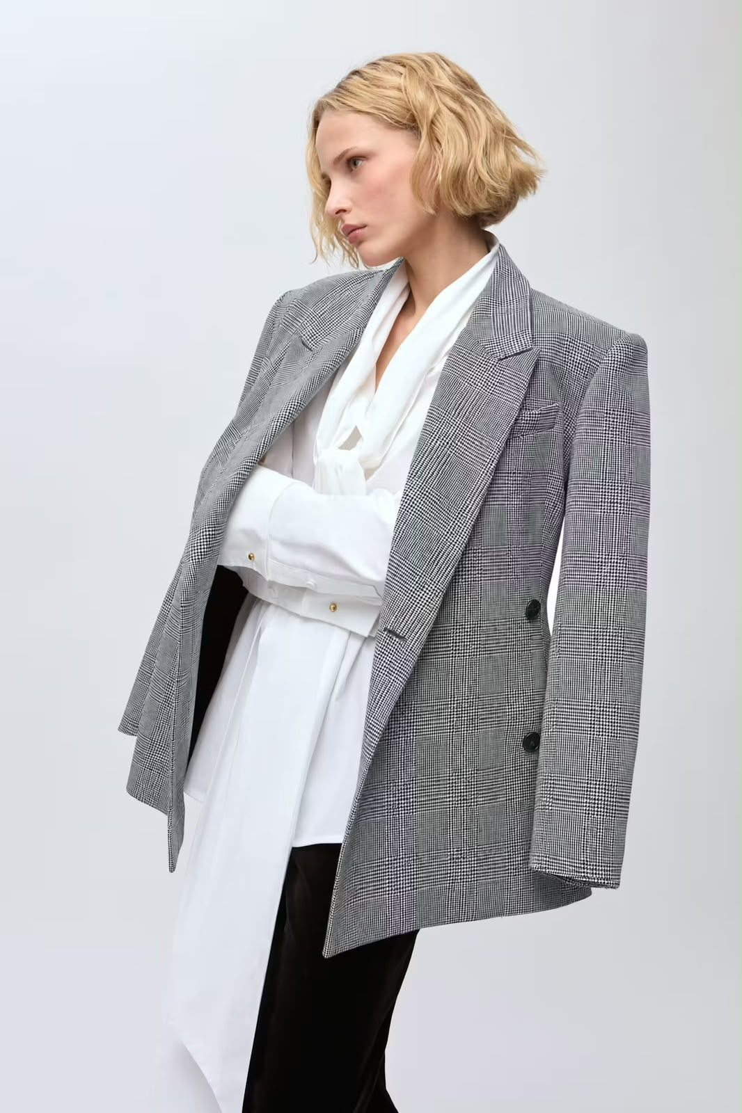 Junia Blazer