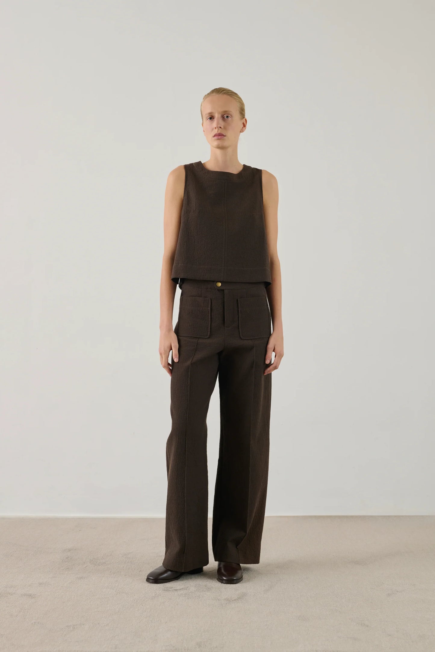 Harry trouser in waffle cotton - chocolate