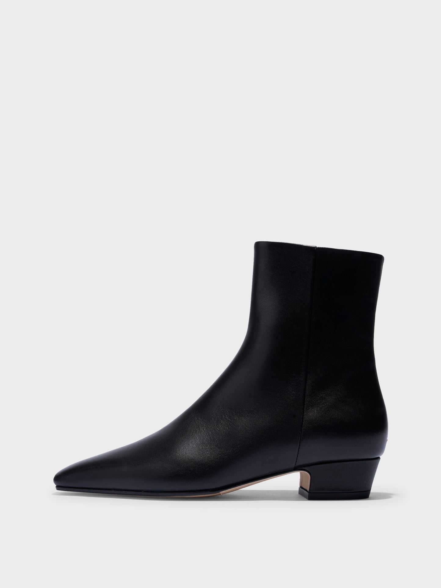 Lilia calf leather black