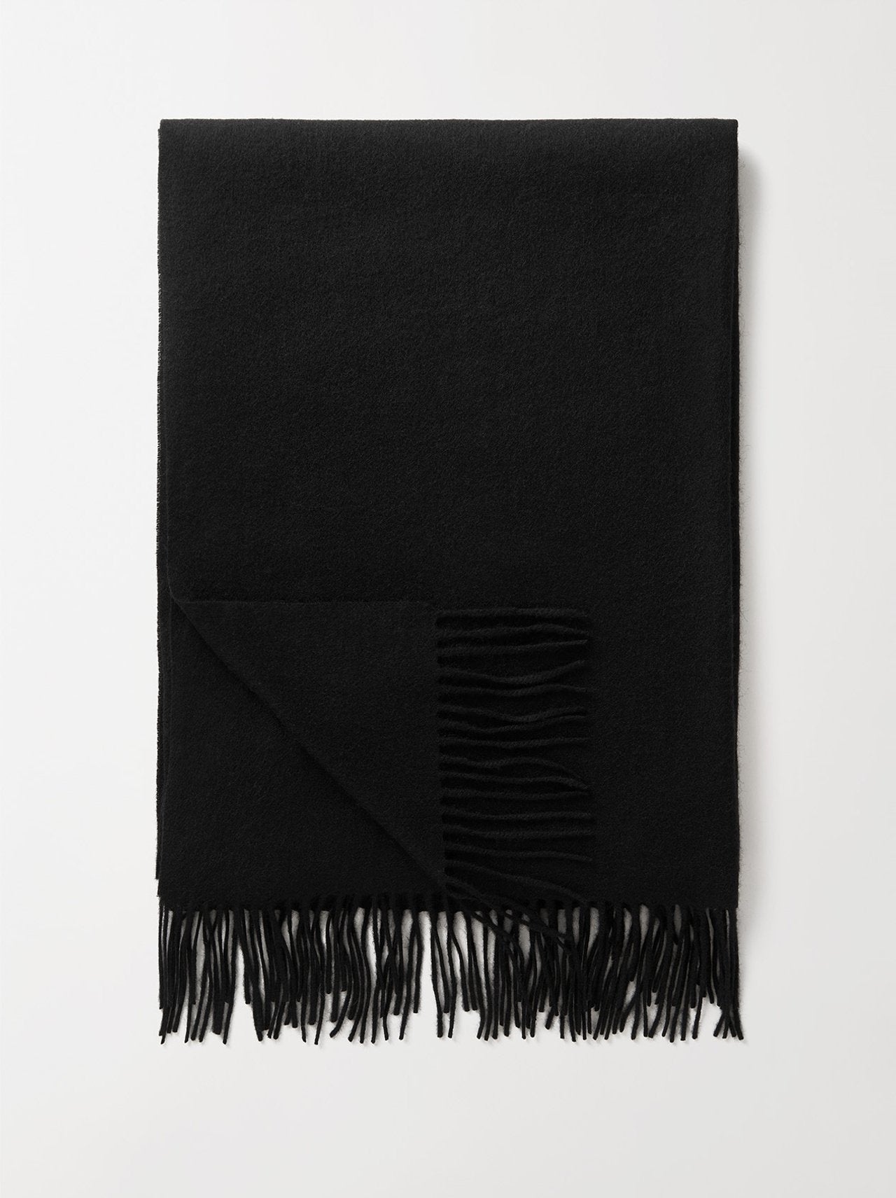 Woven black scarf with fringe