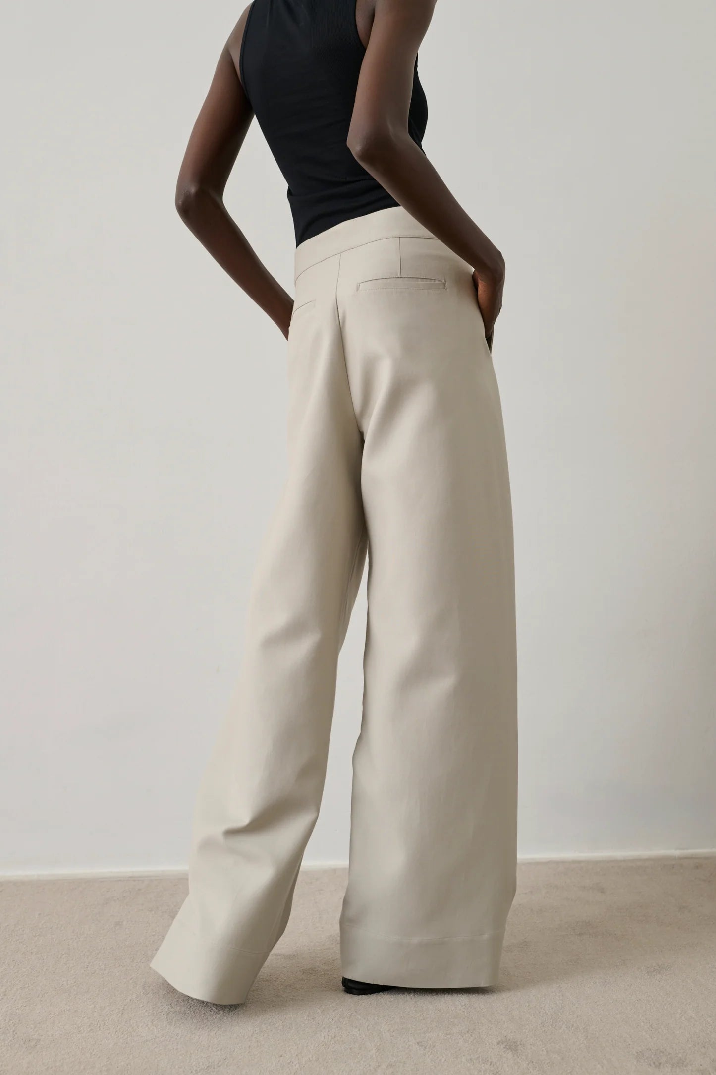 Horatio trouser in textured cotton - light grey