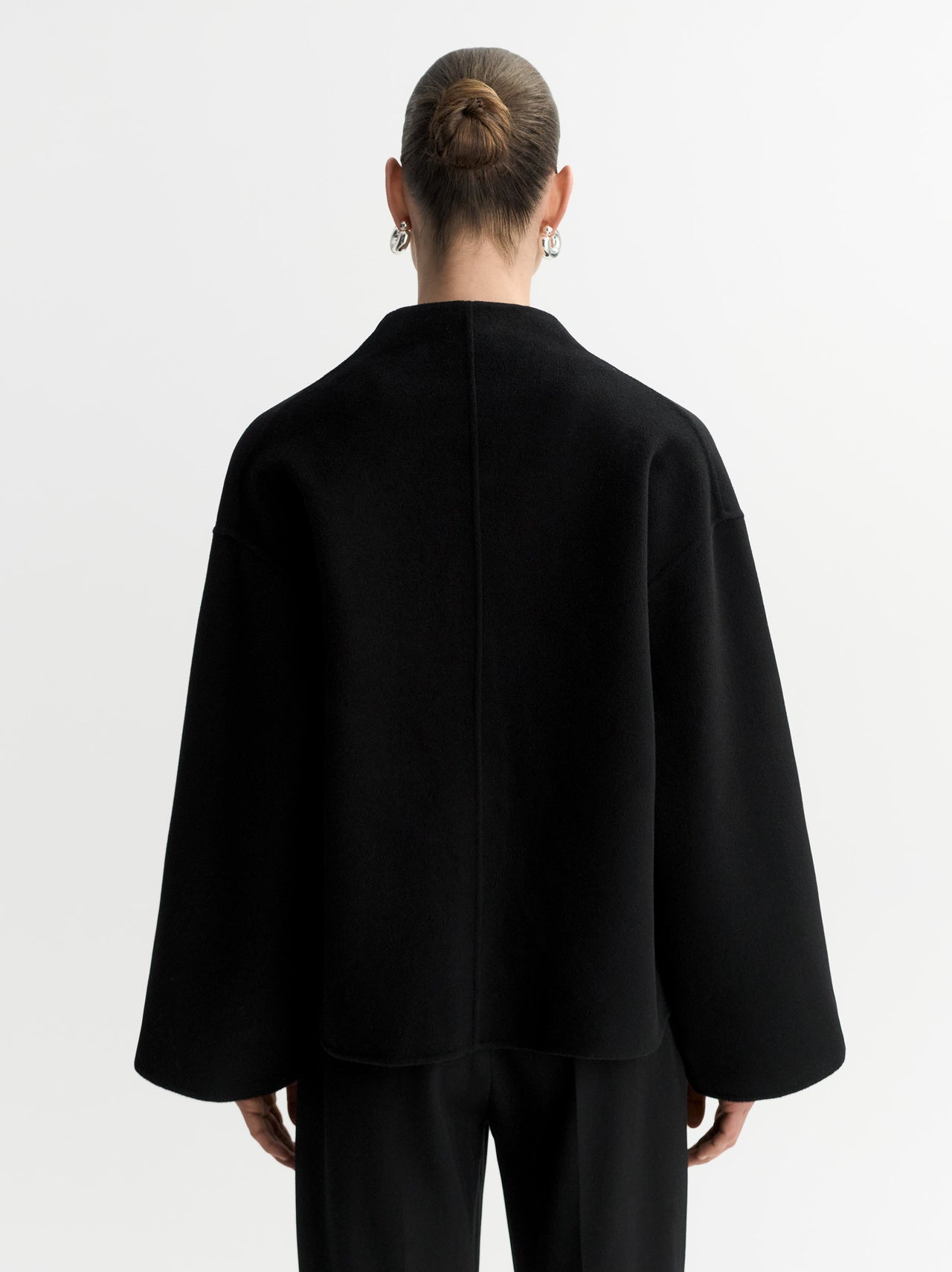 Short cashmere jacket black