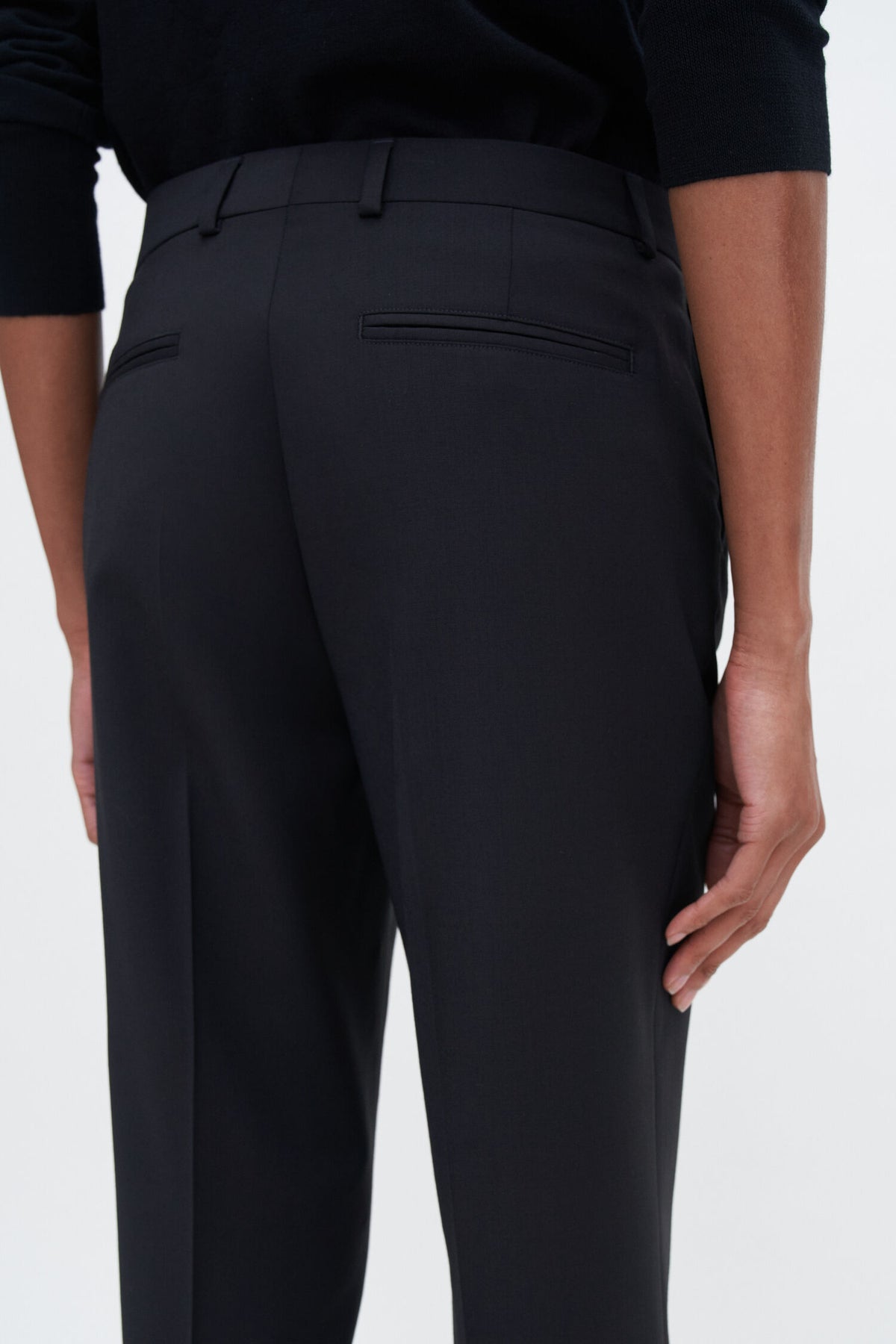 Emma cropped cool wool trouser - black