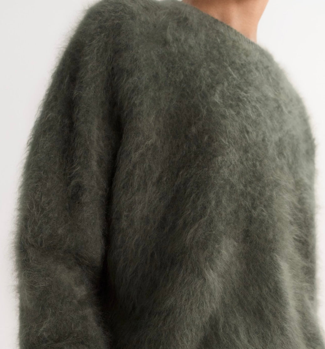 Brushed crewneck olive