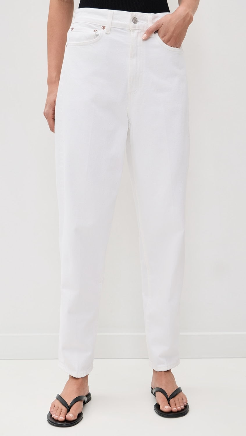 80s jeans in marshmallow