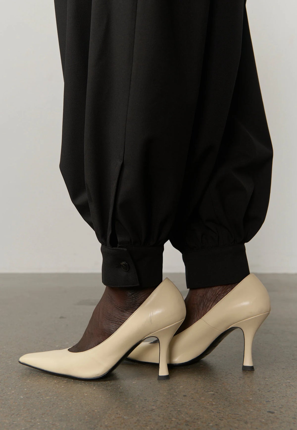 Zeth High Waist Pants - Black