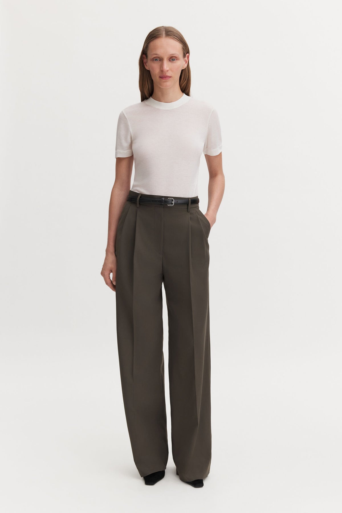 Darcey dark moss green
