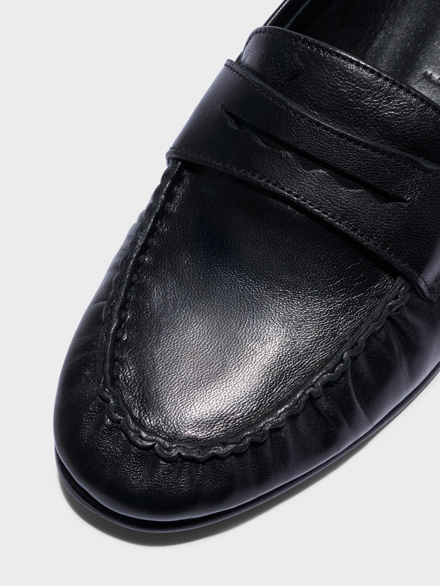 Aldous nappa leather black
