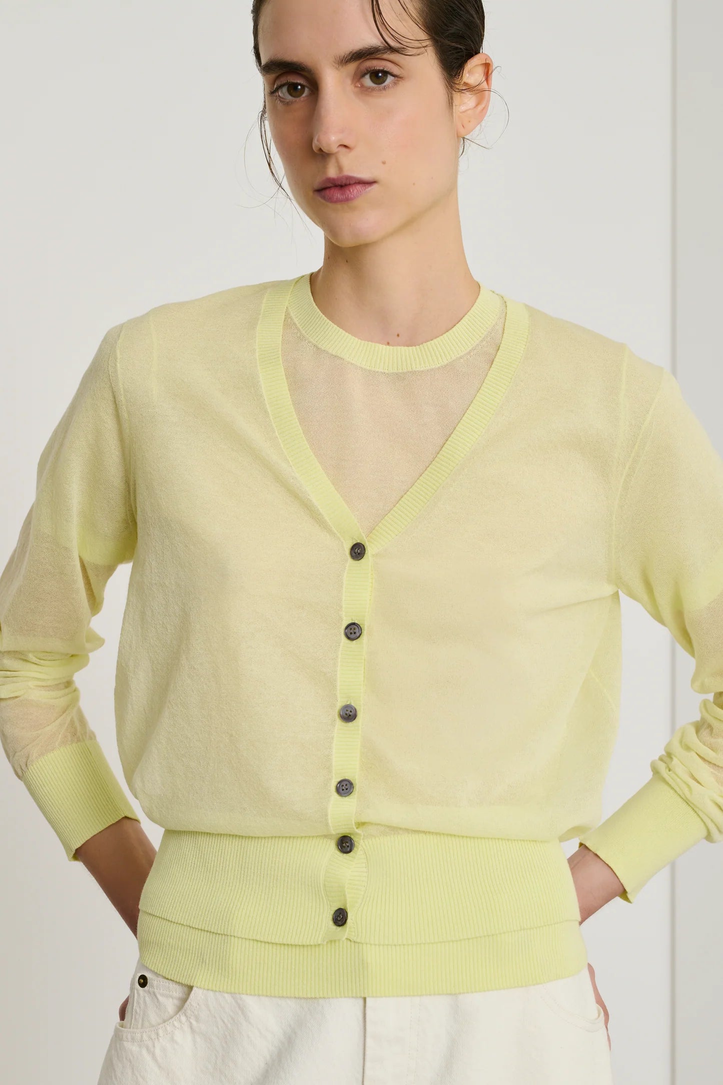 Etretat cardigan acid yellow