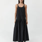 Relaxed pleat dress in black