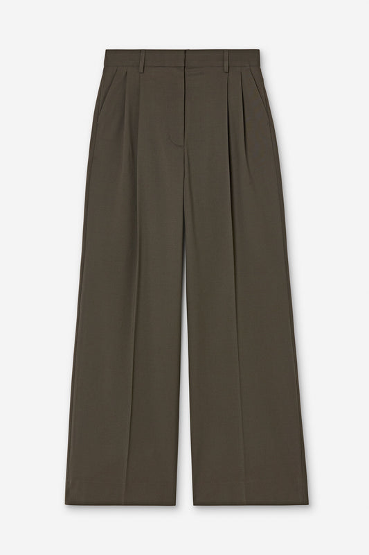 Darcey dark moss green