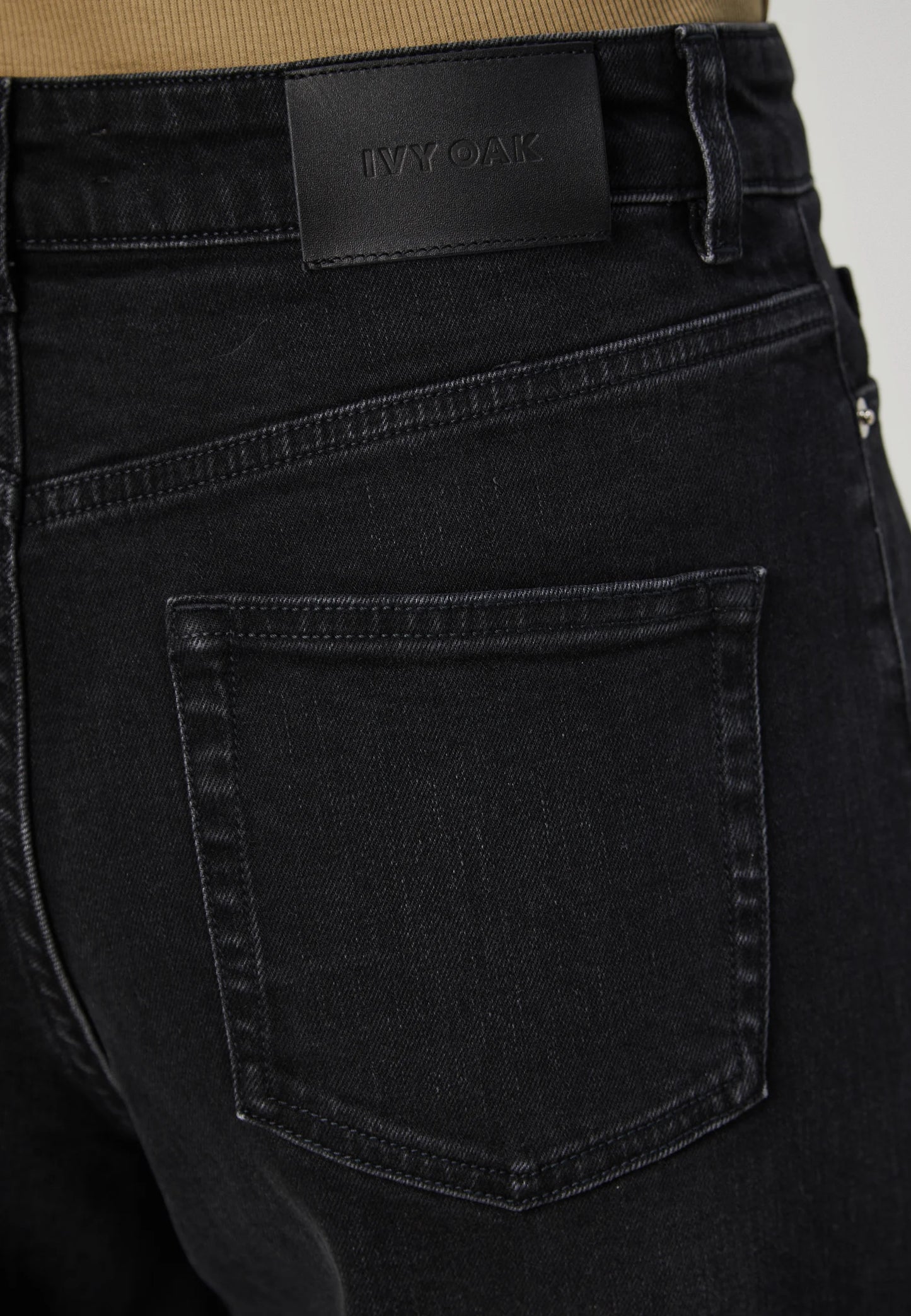 Petra denims