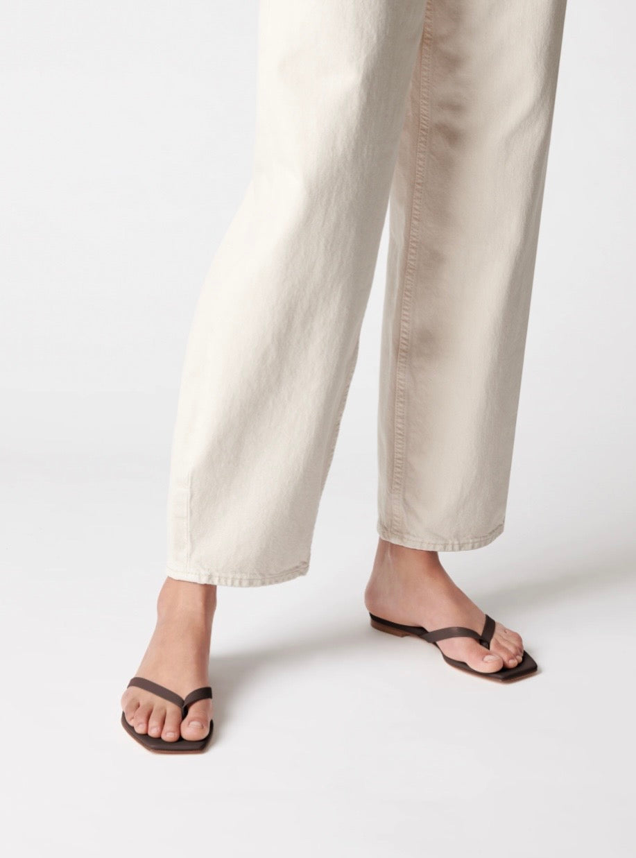 Renee leather tong sandal - moka