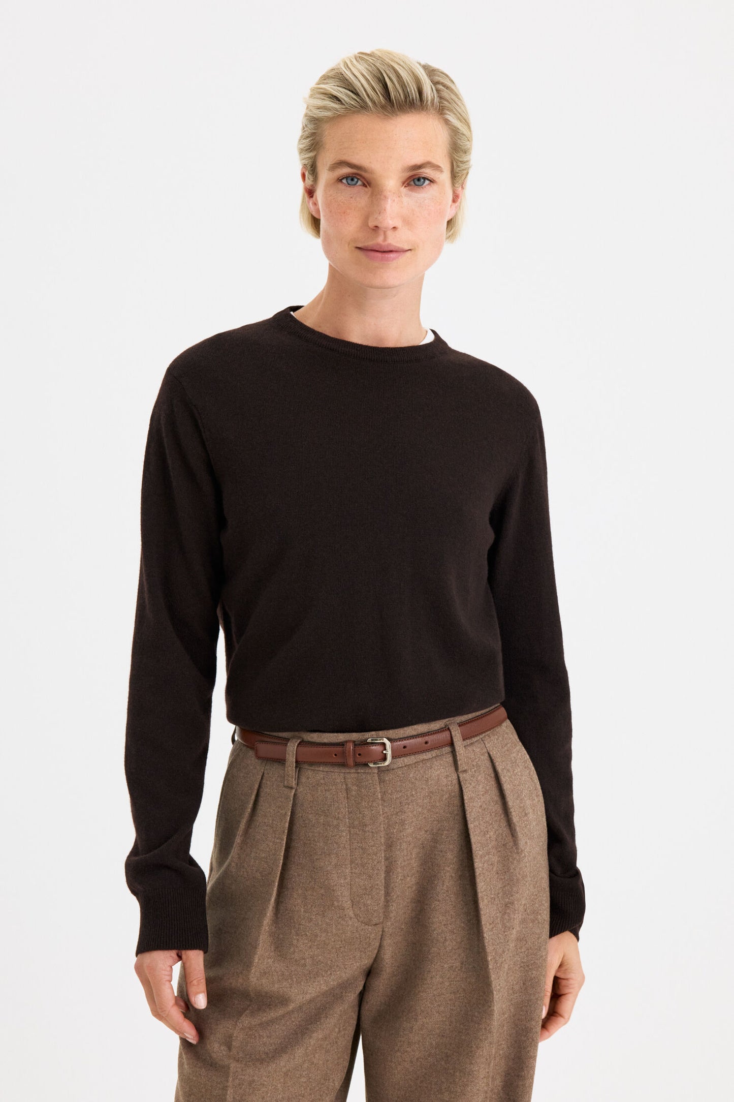Wool crewneck sweater dark brown