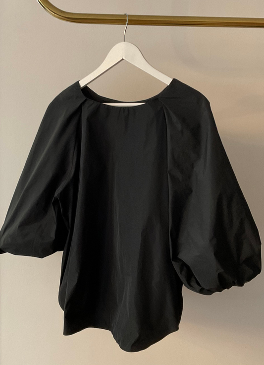 Fleur top black