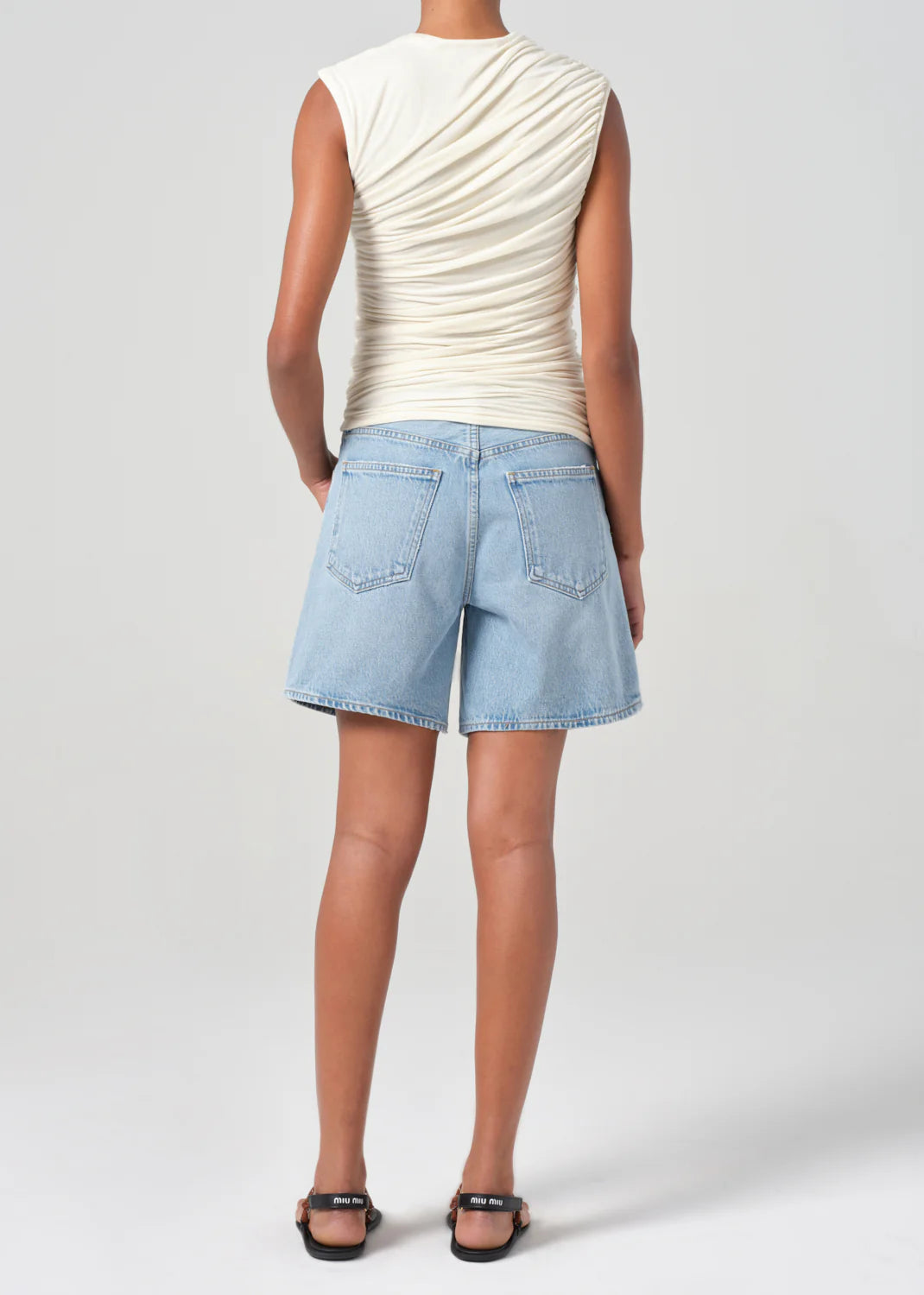 Dame short in coax