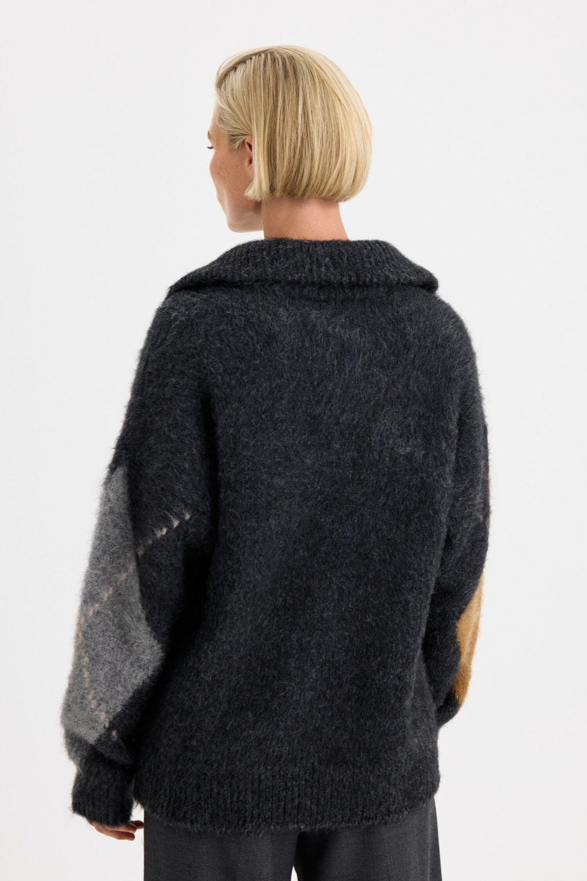 Alpaca crew sweater