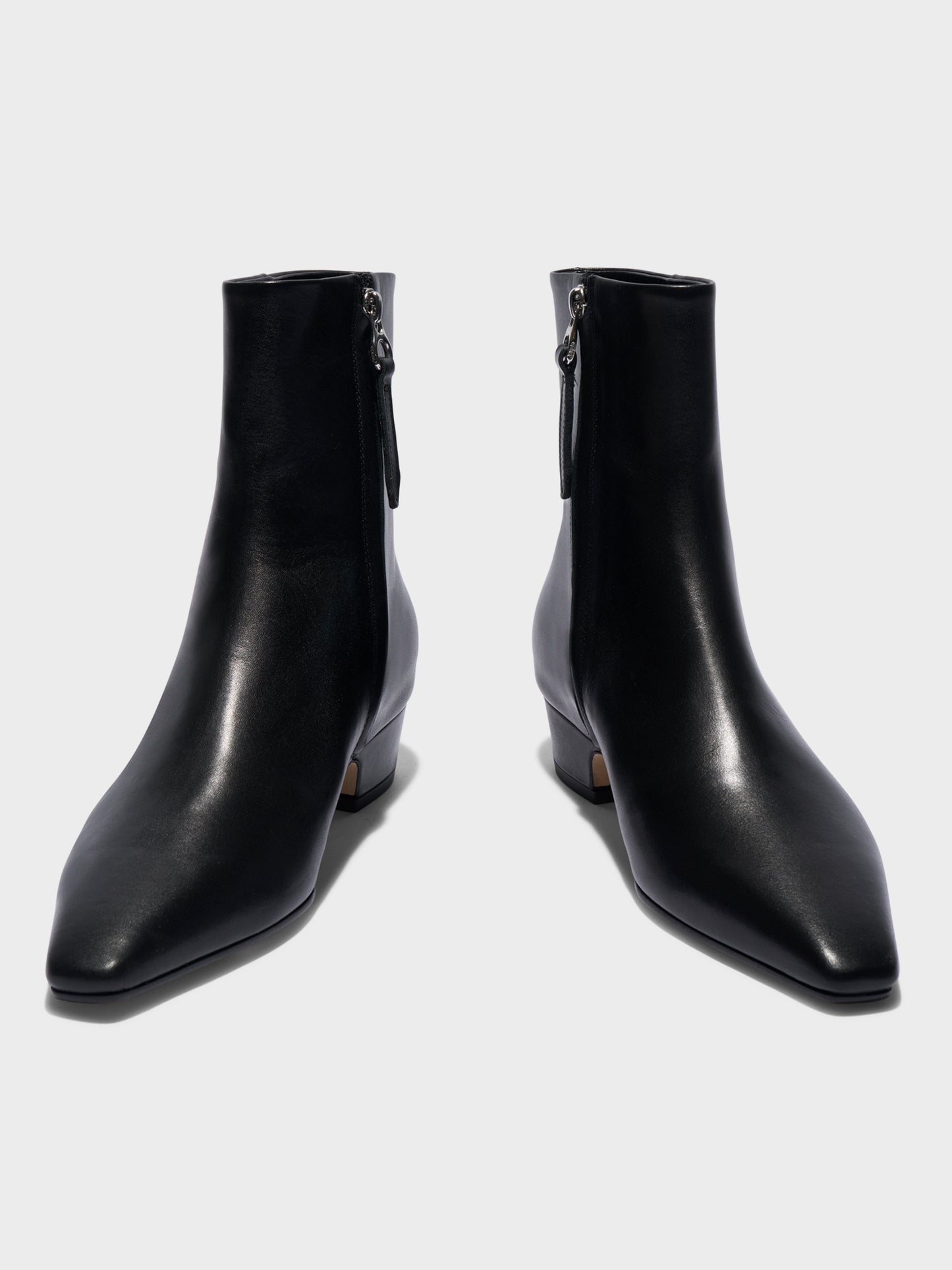 Lilia calf leather black