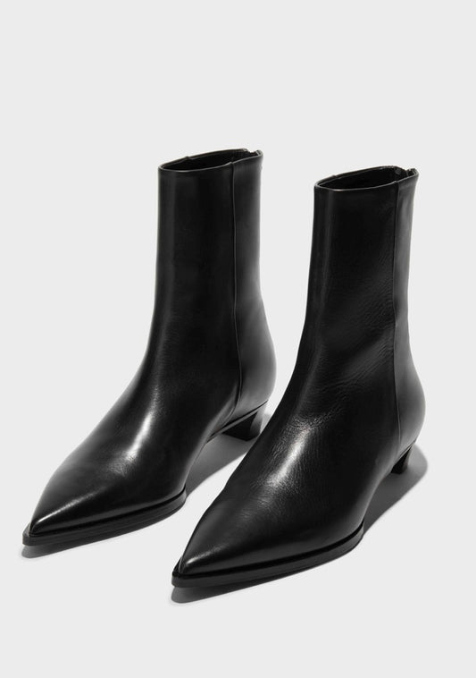 Harriet ankle boot black
