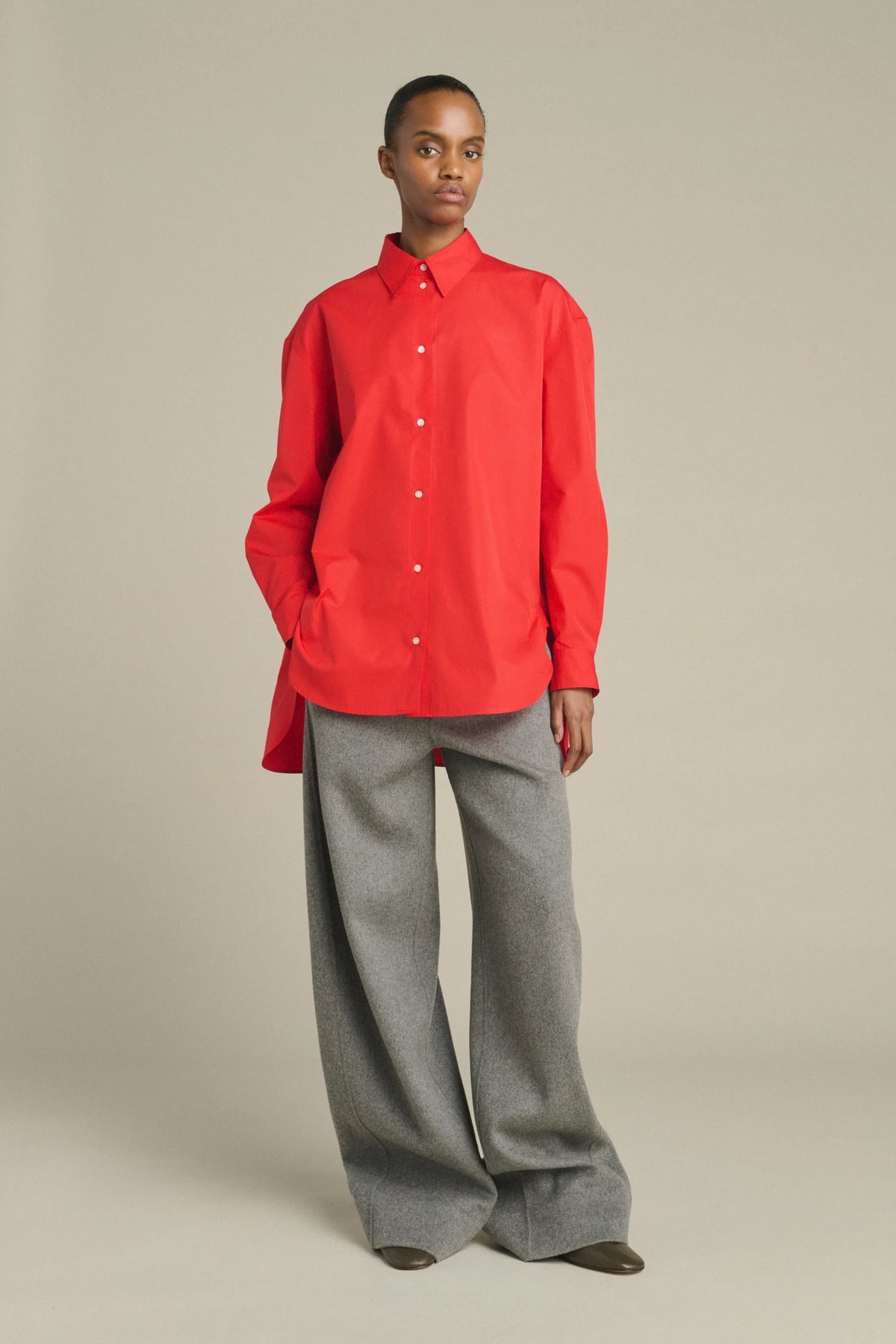 Oversized shirt in glazed poplin - red
