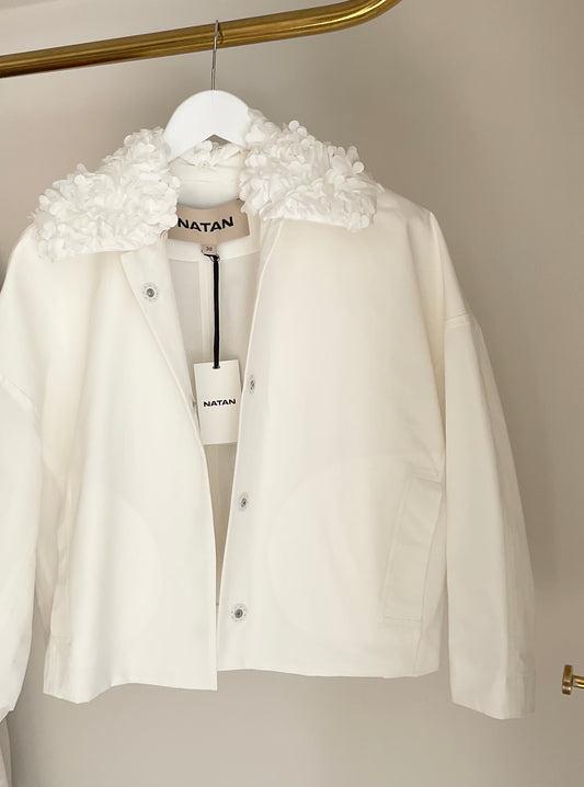Curios jacket white
