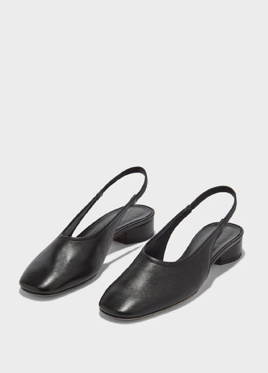 Dua black sling back