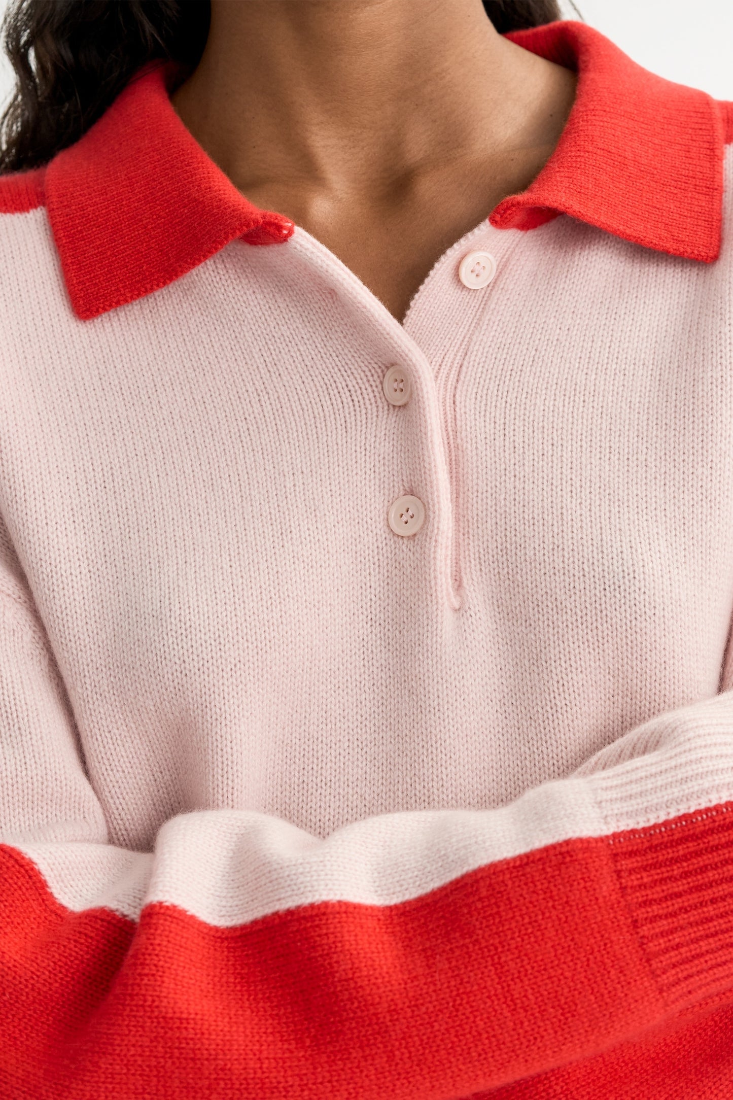 Color block polo shirt powder
