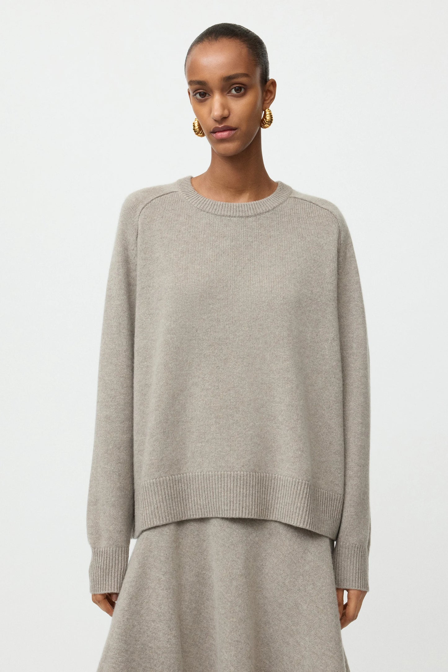 Boyfriend crewneck greige