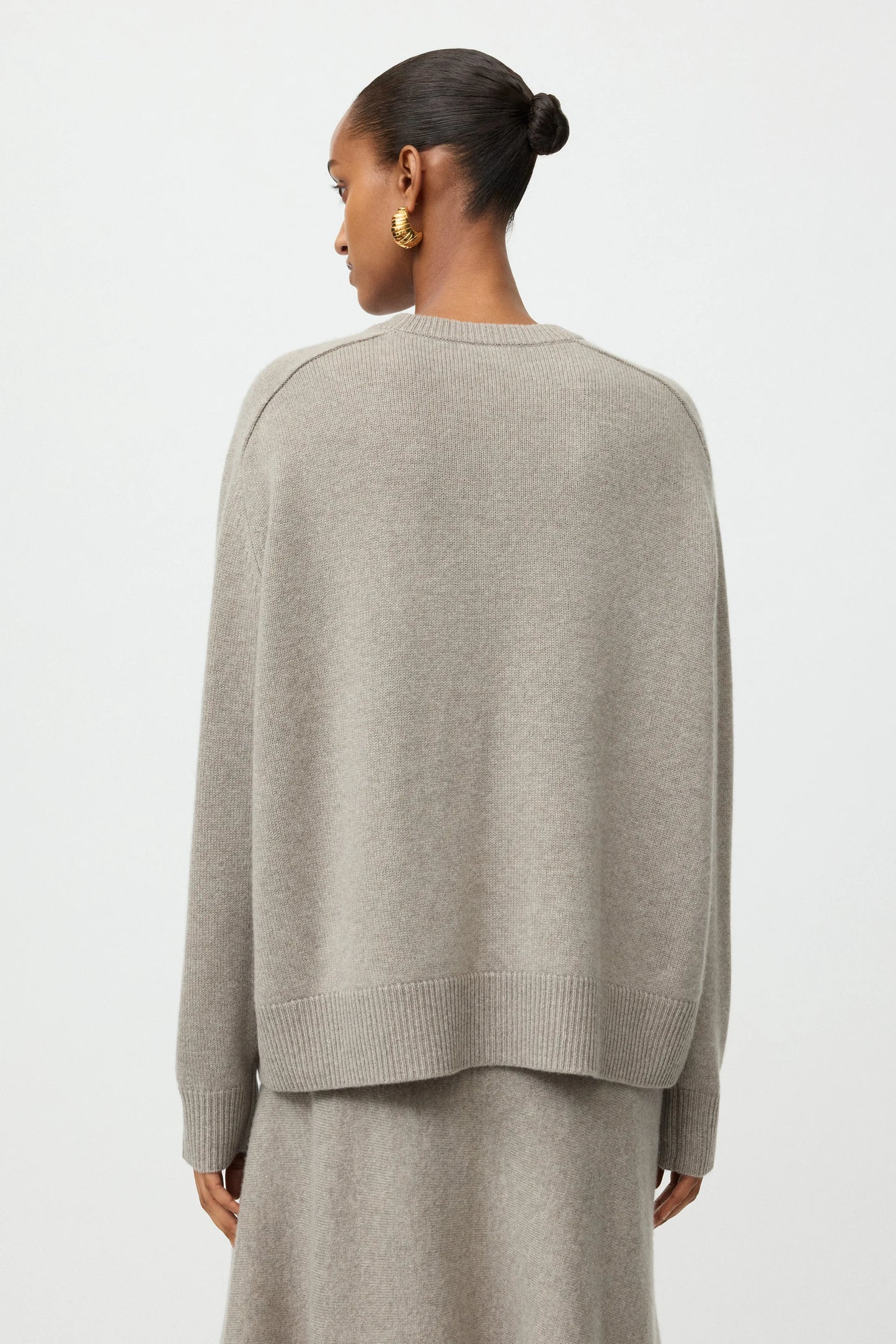Boyfriend crewneck greige