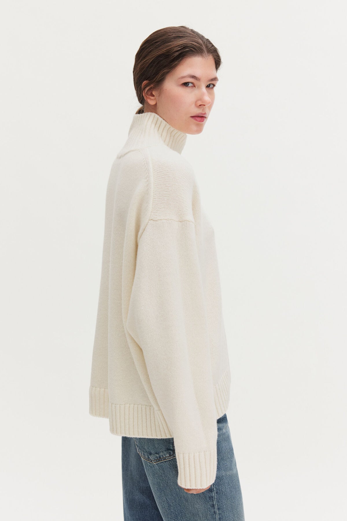 Wool cashmere turtleneck off white