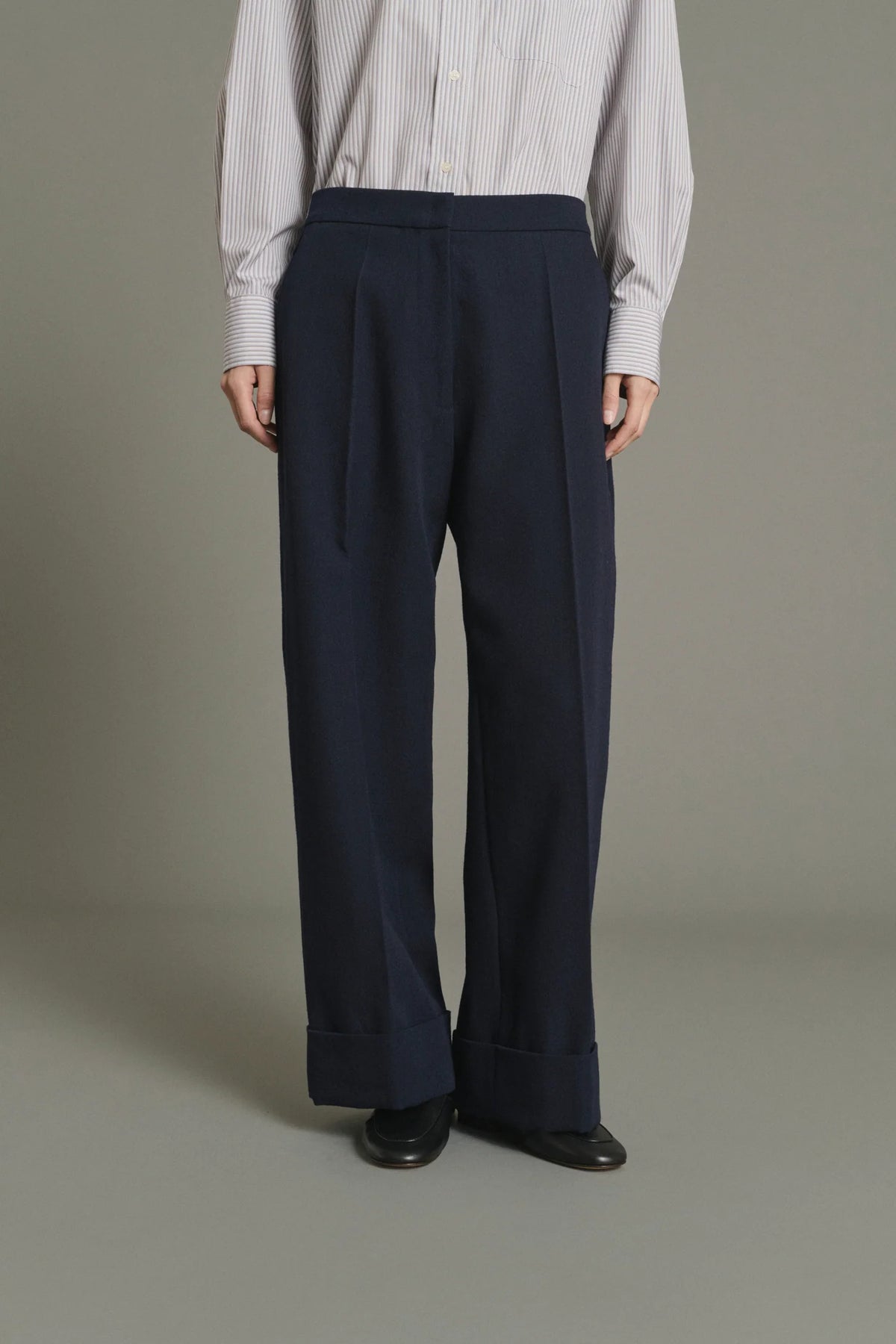 Kobe trouser with cuff - navy