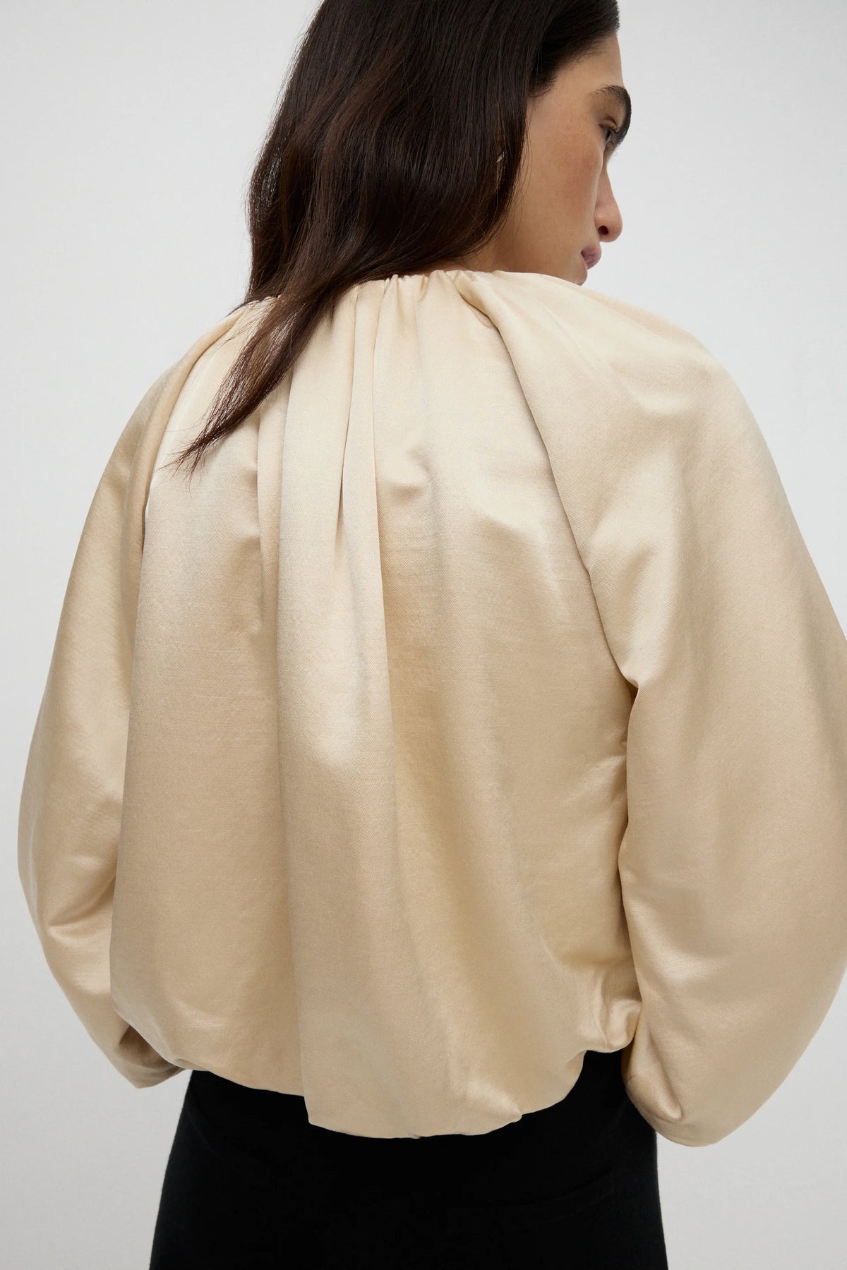 Silk blouse champagne